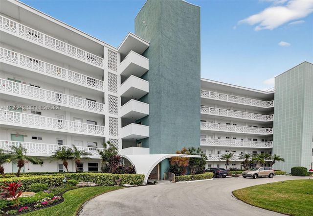 3209 S Ocean Dr 1G, Hallandale Beach, FL 33009