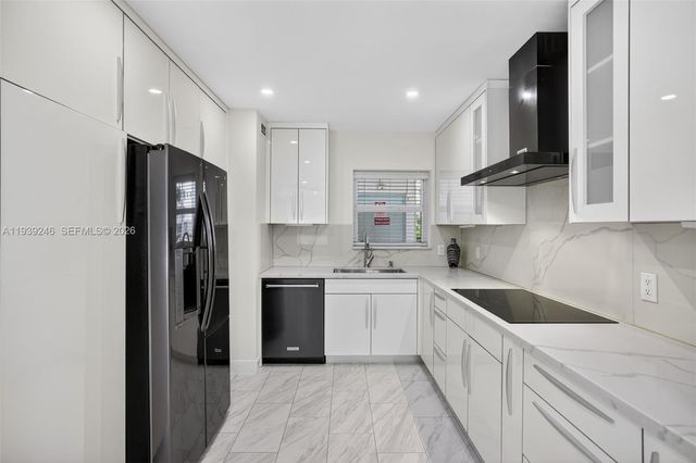 3209 S Ocean Dr 1G, Hallandale Beach, FL 33009