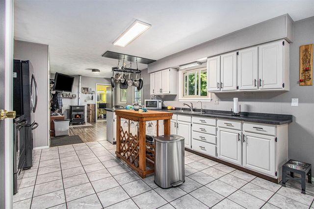 33546 Frantz Drive, Niles, MI 49120