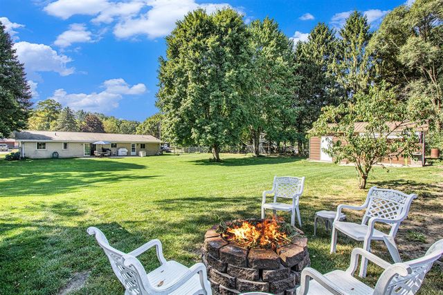 33546 Frantz Drive, Niles, MI 49120