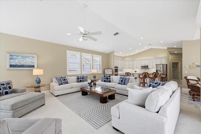 3196 CRESCENT OAKS BOULEVARD, Tarpon Springs, FL 34688