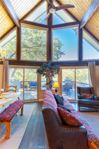 1226 Grass Valley, Lake Arrowhead, CA 92352