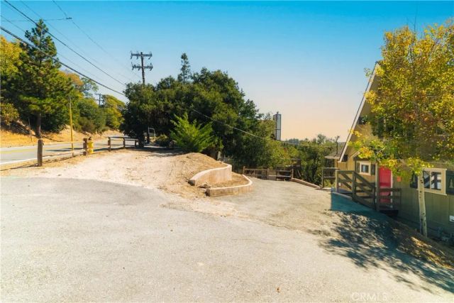 1226 Grass Valley, Lake Arrowhead, CA 92352