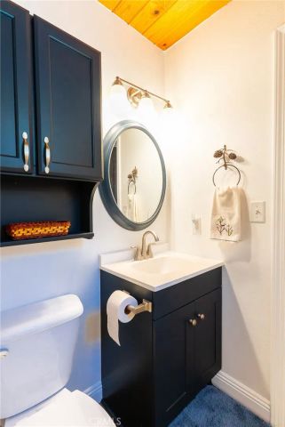 1226 Grass Valley, Lake Arrowhead, CA 92352