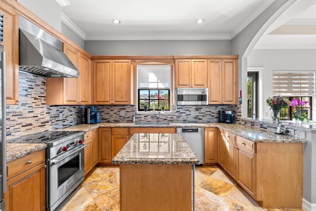 65 NE 4th Avenue J, Delray Beach, FL 33483