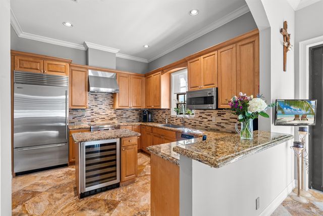 65 NE 4th Avenue J, Delray Beach, FL 33483