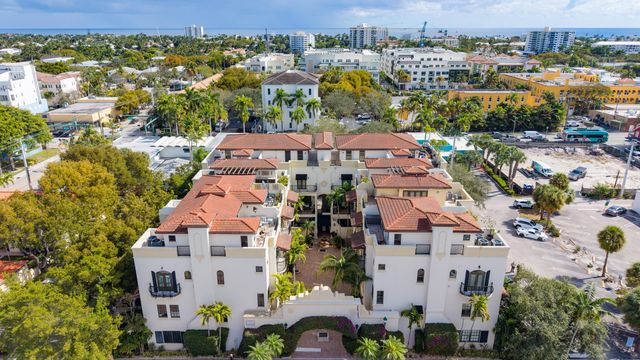 65 NE 4th Avenue J, Delray Beach, FL 33483