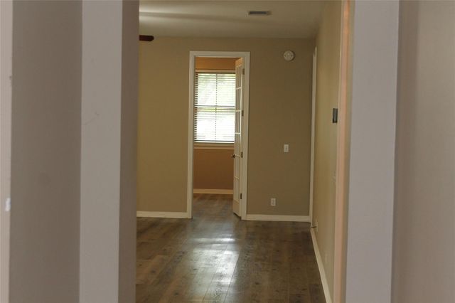 11558 Spicewood PKWY 13, Austin, TX 78750