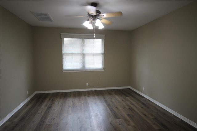 11558 Spicewood PKWY 13, Austin, TX 78750