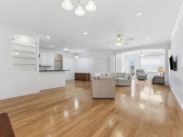 8045 BRIEN GREEN WAY, Temple Terrace, FL 33637