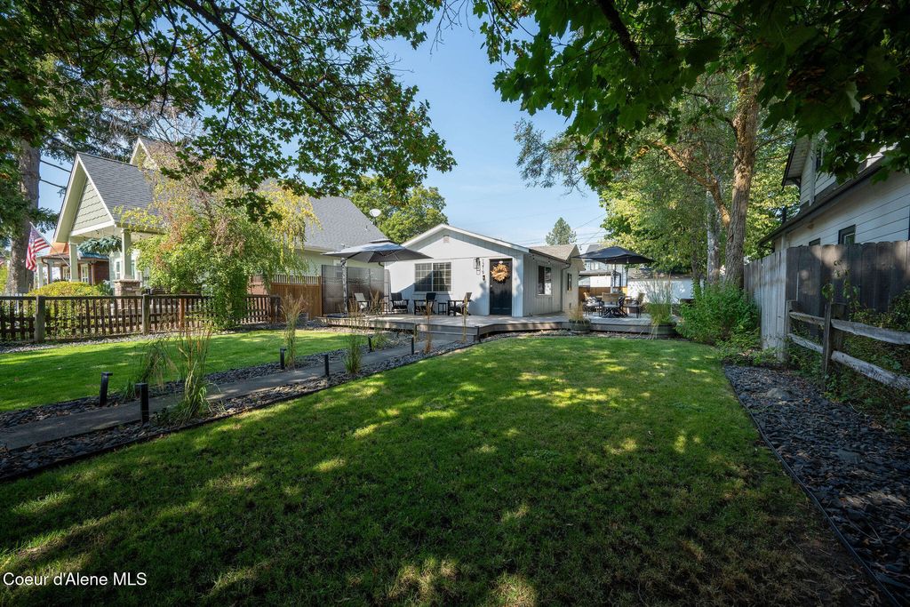 1219 E COEUR D ALENE AVE, Coeur D'alene, ID 83814