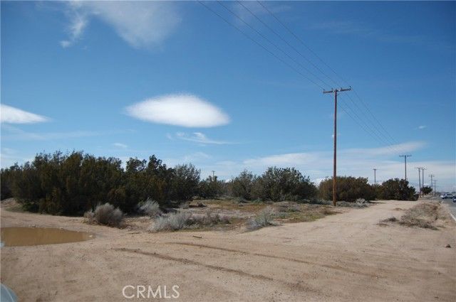 17111 Ranchero, Hesperia, CA 92345