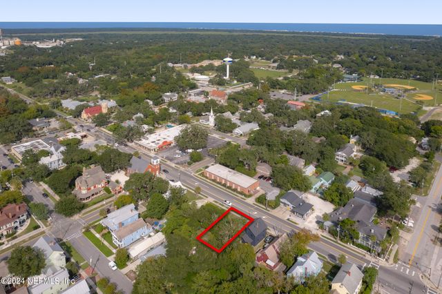 111 S 8TH Street, Fernandina Beach, FL 32034