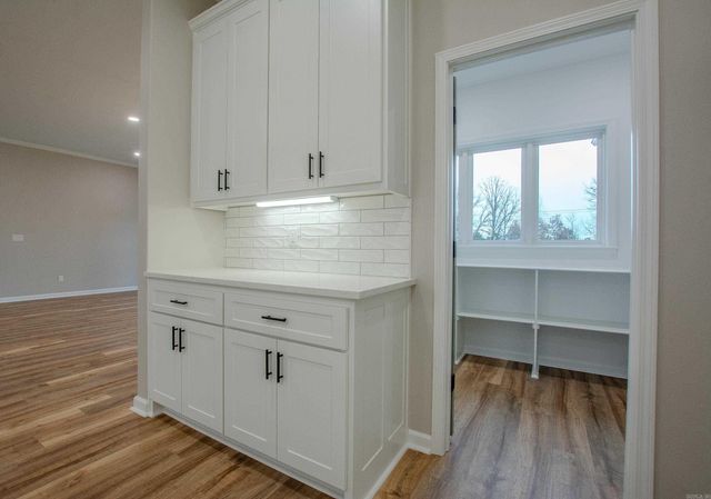 1616 Secretariat Way, Searcy, AR 72143