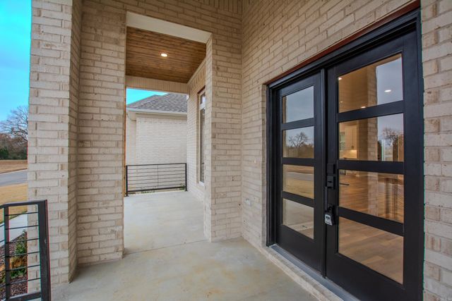 1616 Secretariat Way, Searcy, AR 72143