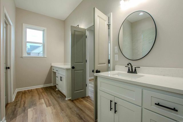 1616 Secretariat Way, Searcy, AR 72143