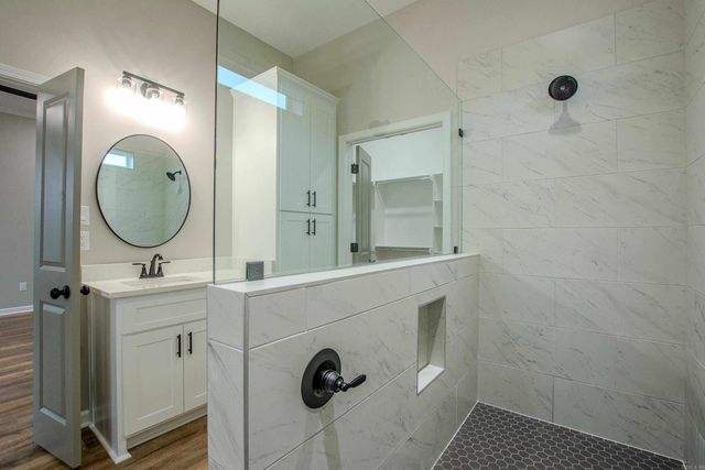 1616 Secretariat Way, Searcy, AR 72143