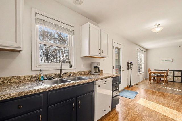 2025 E Jefferson Boulevard, Mishawaka, IN 46545