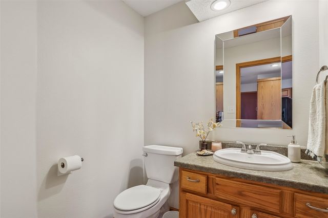 5020 Erin NE, Cedar Rapids, IA 52411