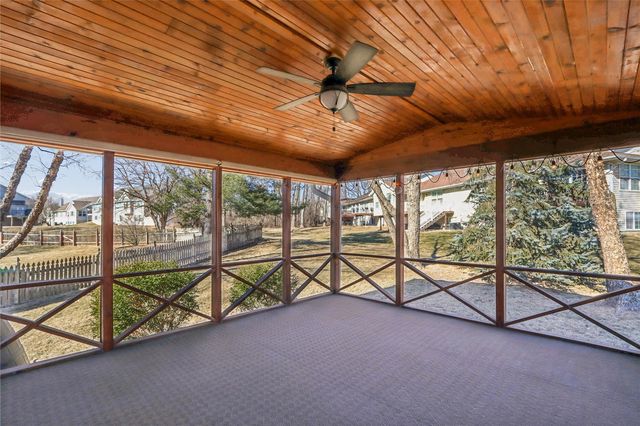 5020 Erin NE, Cedar Rapids, IA 52411