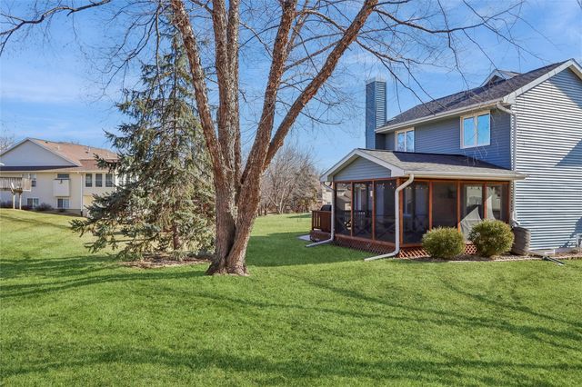 5020 Erin NE, Cedar Rapids, IA 52411