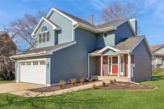 5020 Erin NE, Cedar Rapids, IA 52411