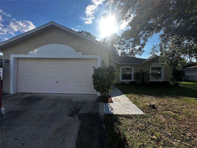 18 RED CLOVER LANE, Palm Coast, FL 32164