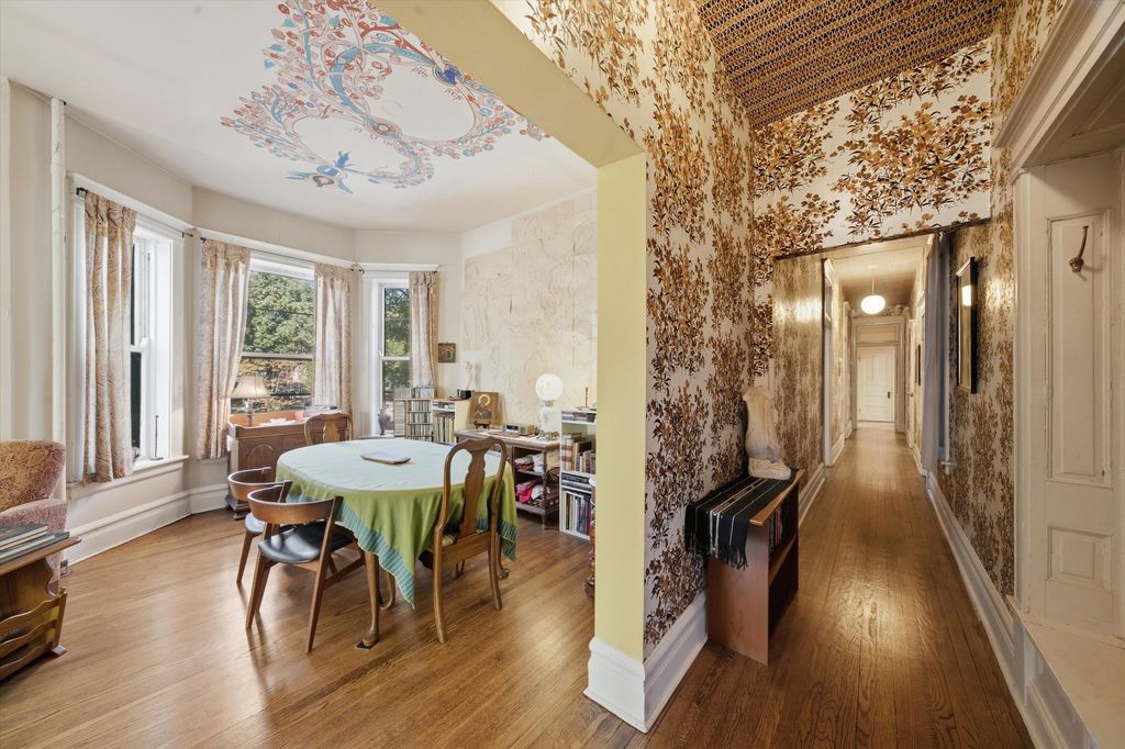 5701-5703 S Kenwood Avenue 1, Chicago, IL 60637 — photo 2