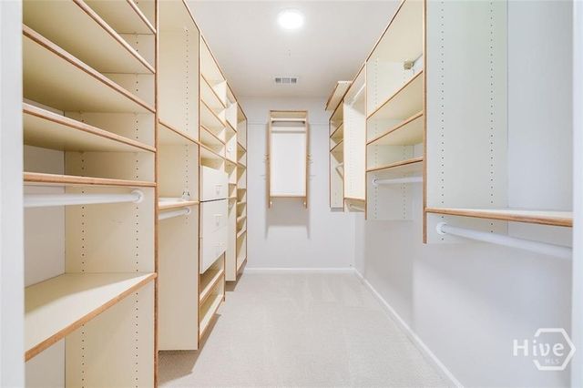 14 Hemingway Drive, Savannah, GA 31411