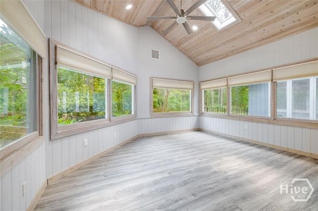 14 Hemingway Drive, Savannah, GA 31411