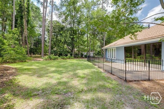 14 Hemingway Drive, Savannah, GA 31411