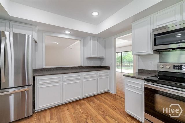 14 Hemingway Drive, Savannah, GA 31411