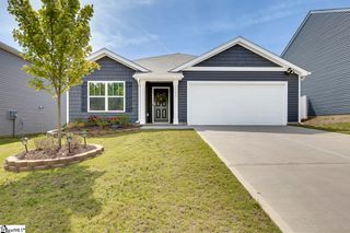1592 Martingale Way, Roebuck, SC 29376