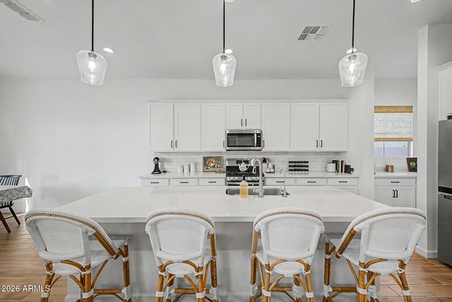 22618 E ROUNDUP Way, Queen Creek, AZ 85142