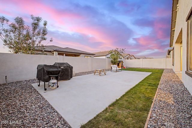 22618 E ROUNDUP Way, Queen Creek, AZ 85142