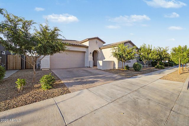 22618 E ROUNDUP Way, Queen Creek, AZ 85142