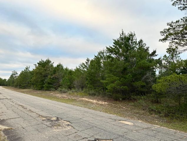 COLMART DRIVE, Chipley, FL 32428