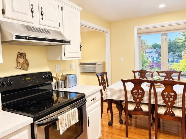 114 Pleasant St. 406, Arlington, MA 02476