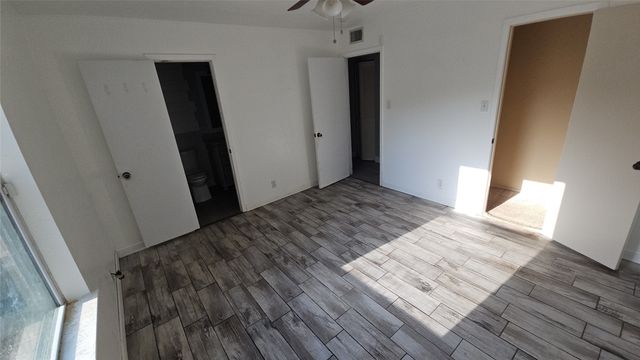 833 James Street, Azle, TX 76020