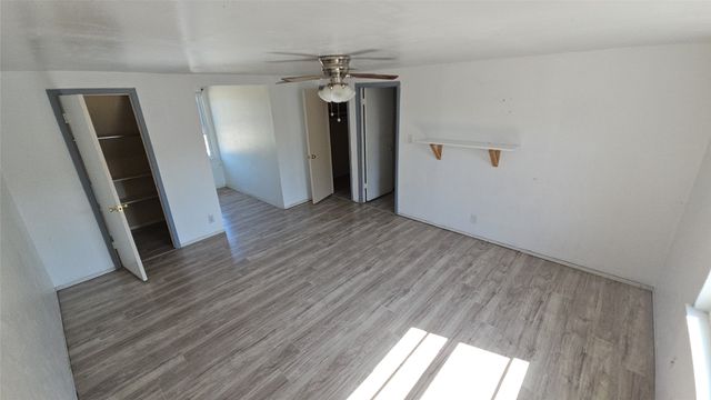 833 James Street, Azle, TX 76020