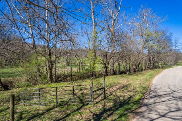 0 Dowell Branch Rd, Columbia, TN 38401