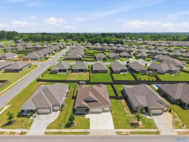 14840 Willow Rose Lane, Athens, AL 35613