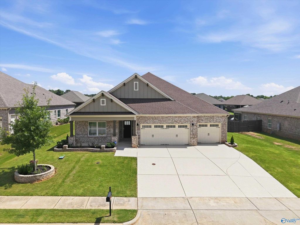 14840 Willow Rose Lane, Athens, AL 35613