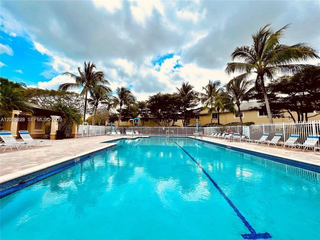 2567 Cordoba Bnd, Weston, FL 33327