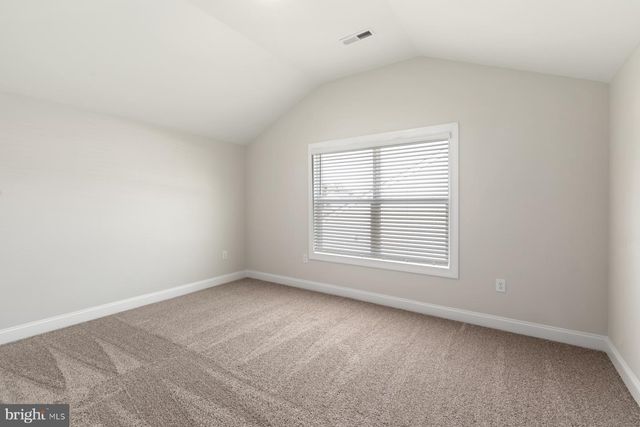 16 BROMPTON STREET, Falling Waters, WV 25419
