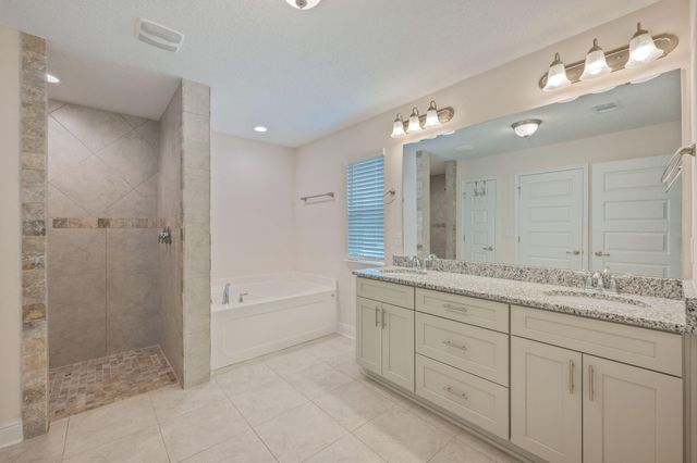 6092 Walk Along Way, Crestview, FL 32536