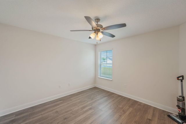 6092 Walk Along Way, Crestview, FL 32536