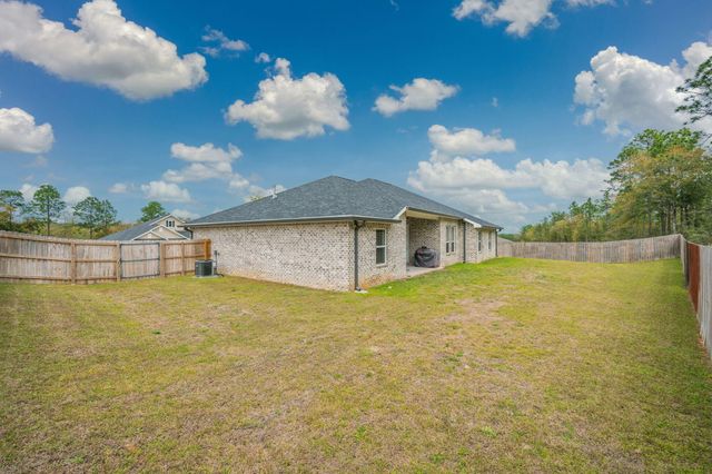6092 Walk Along Way, Crestview, FL 32536