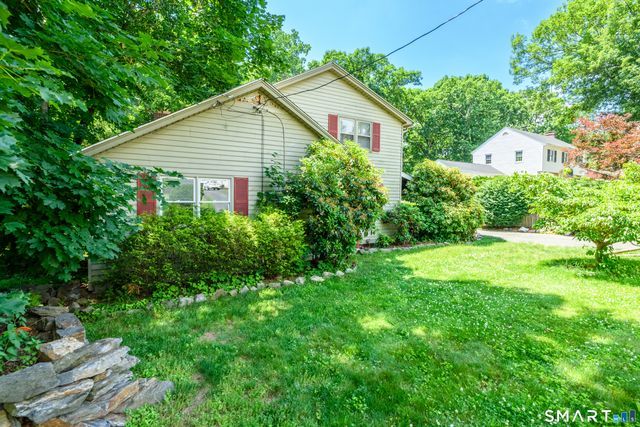 232 Spring Street, Manchester, CT 06040