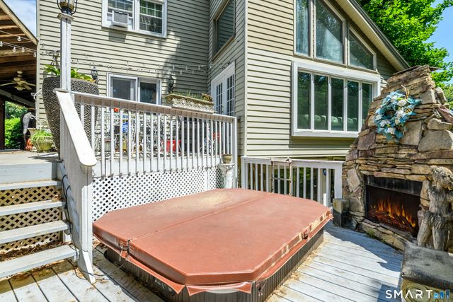232 Spring Street, Manchester, CT 06040